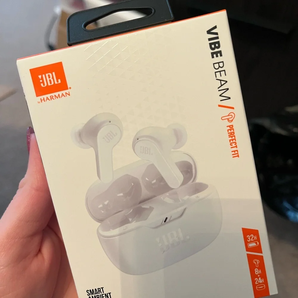 JBL Vibe Beam Wireless Earbuds - White